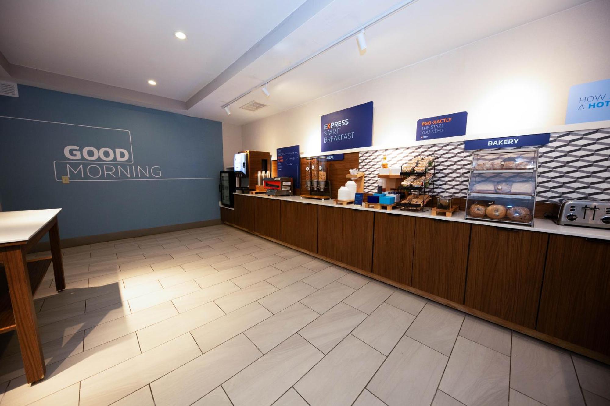 Holiday Inn Express - Canyon By Ihg Exteriör bild
