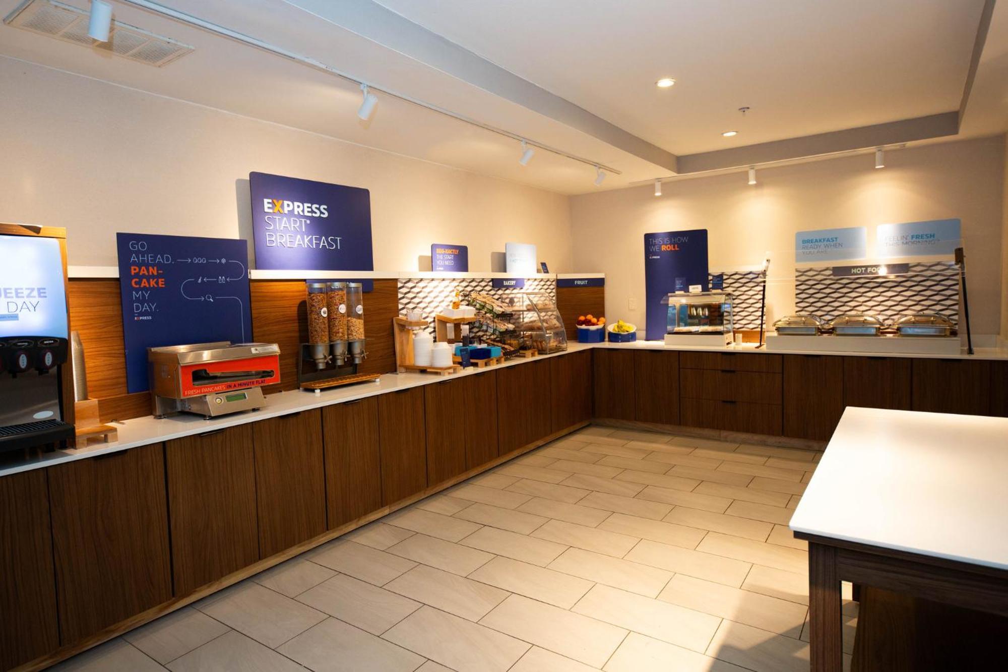 Holiday Inn Express - Canyon By Ihg Exteriör bild