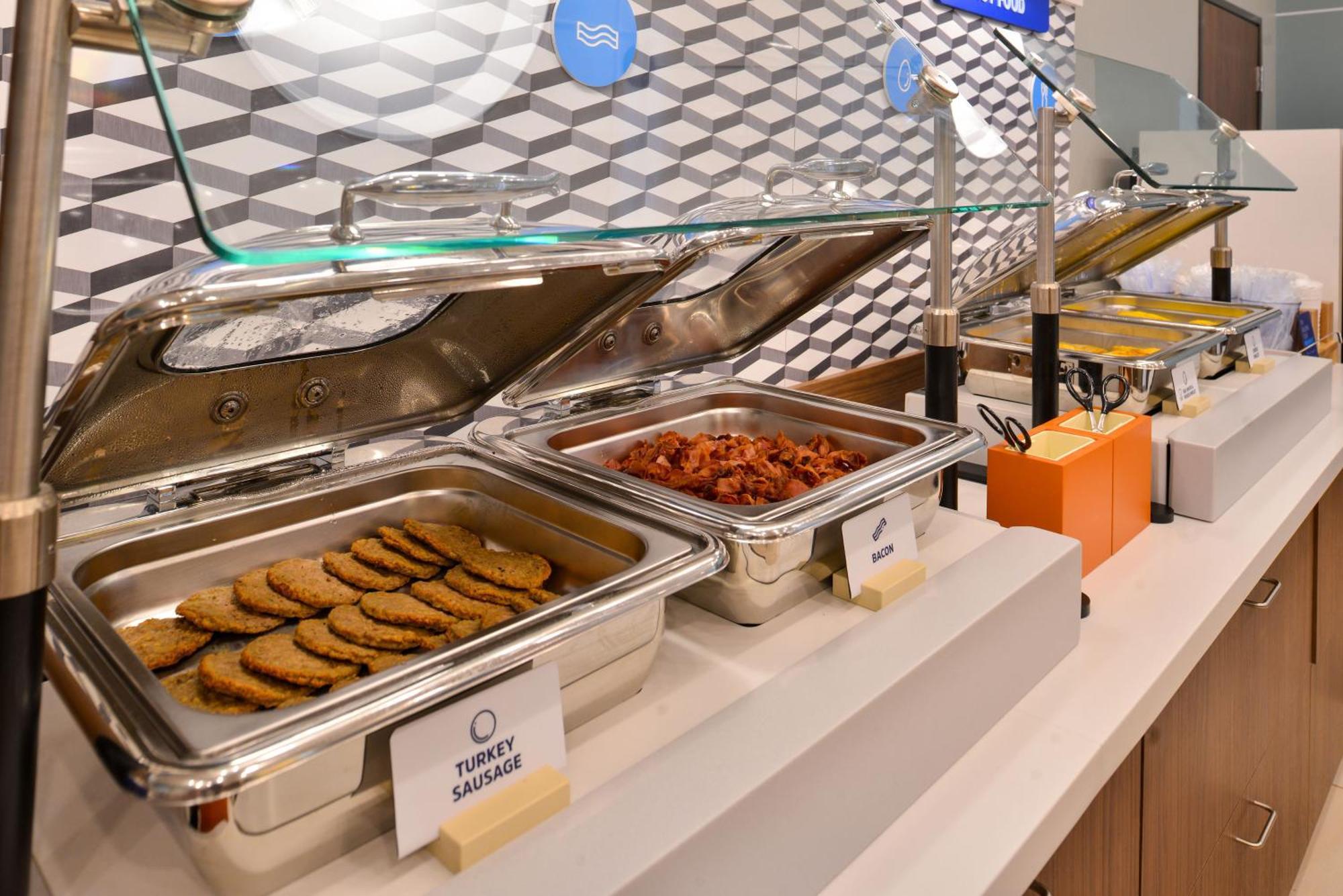 Holiday Inn Express - Canyon By Ihg Exteriör bild