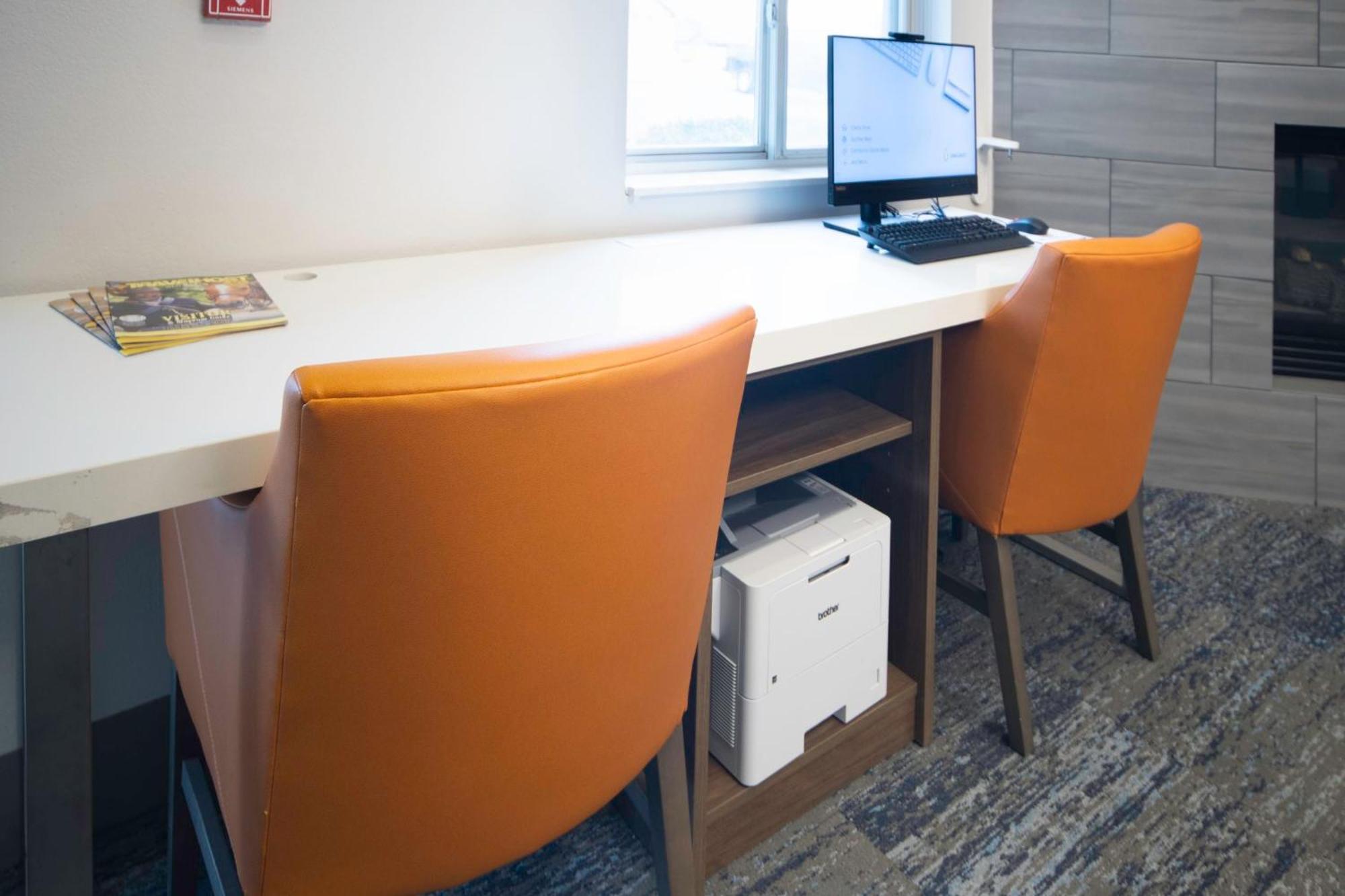 Holiday Inn Express - Canyon By Ihg Exteriör bild